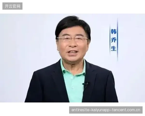 第90分钟的绝平：国足“刺激”爆发！韩乔生的“好看高兴”背后，足球精神的真正力量